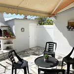 Apartment Sunny House Corinth