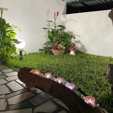 Sunny House Apartamento *