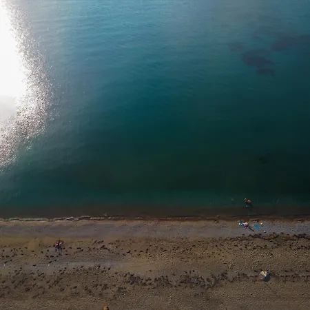 Sunny House Corinthe