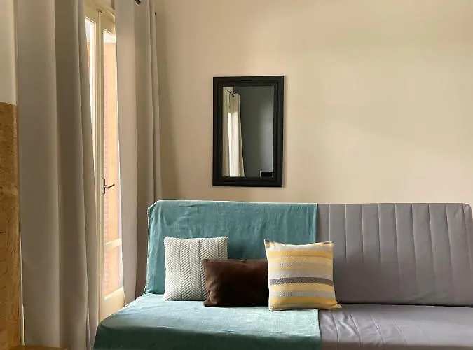 Sunny House Apartamento Corinth