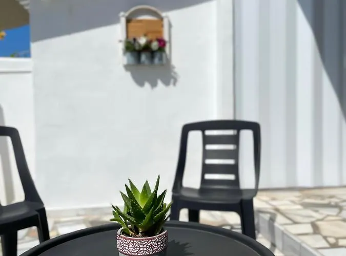 Sunny House * Corinthe